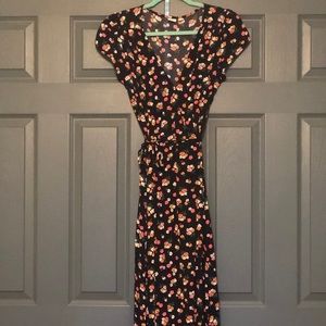 Gap Long Floral Wrap Dress Size Small